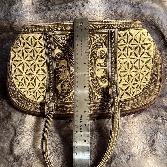 Kuta Raja Handbag - Picture 9 of 9